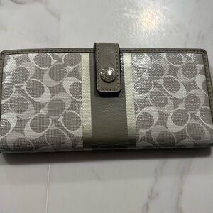 Coach wallet